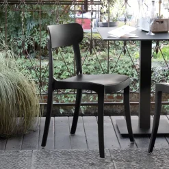Chaise De Jardin*Locanda Connubia© Chaise de jardin empilable en polypropylène