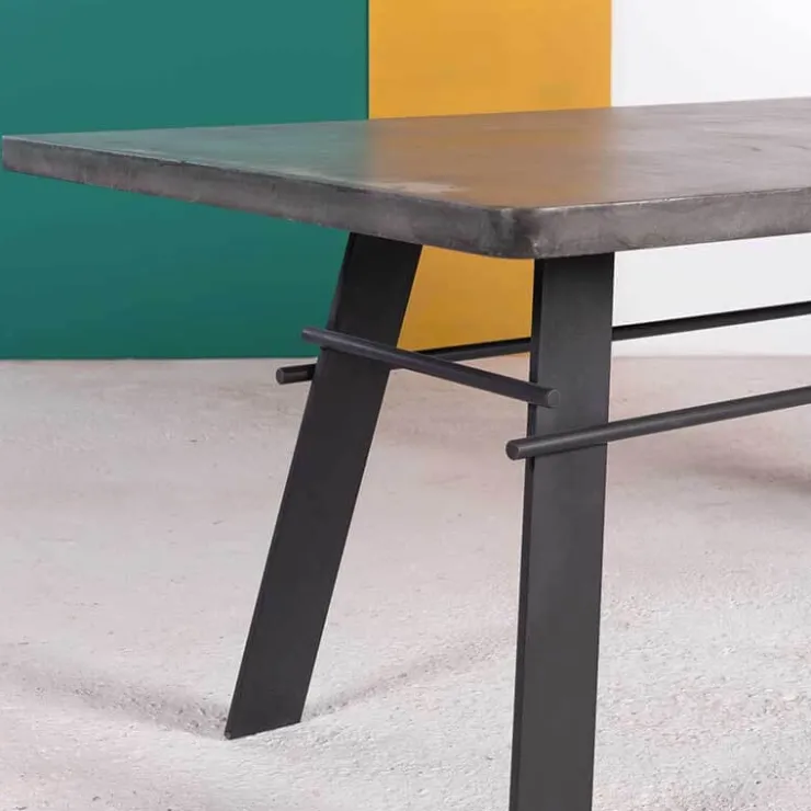 Neoh Table De Salle à Manger*Opale Table design en béton ciré pieds métal made in France