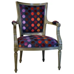 Paget Fauteuil De Salon*Quentin Fauteuil cabriolet Louis 16 fabrication française en tissu et bois massif