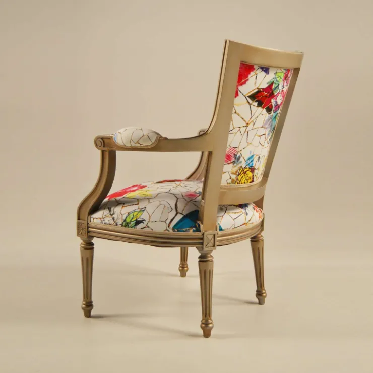 Paget Fauteuil De Salon*Quentin Fauteuil cabriolet Louis 16 fabrication française en tissu et bois massif